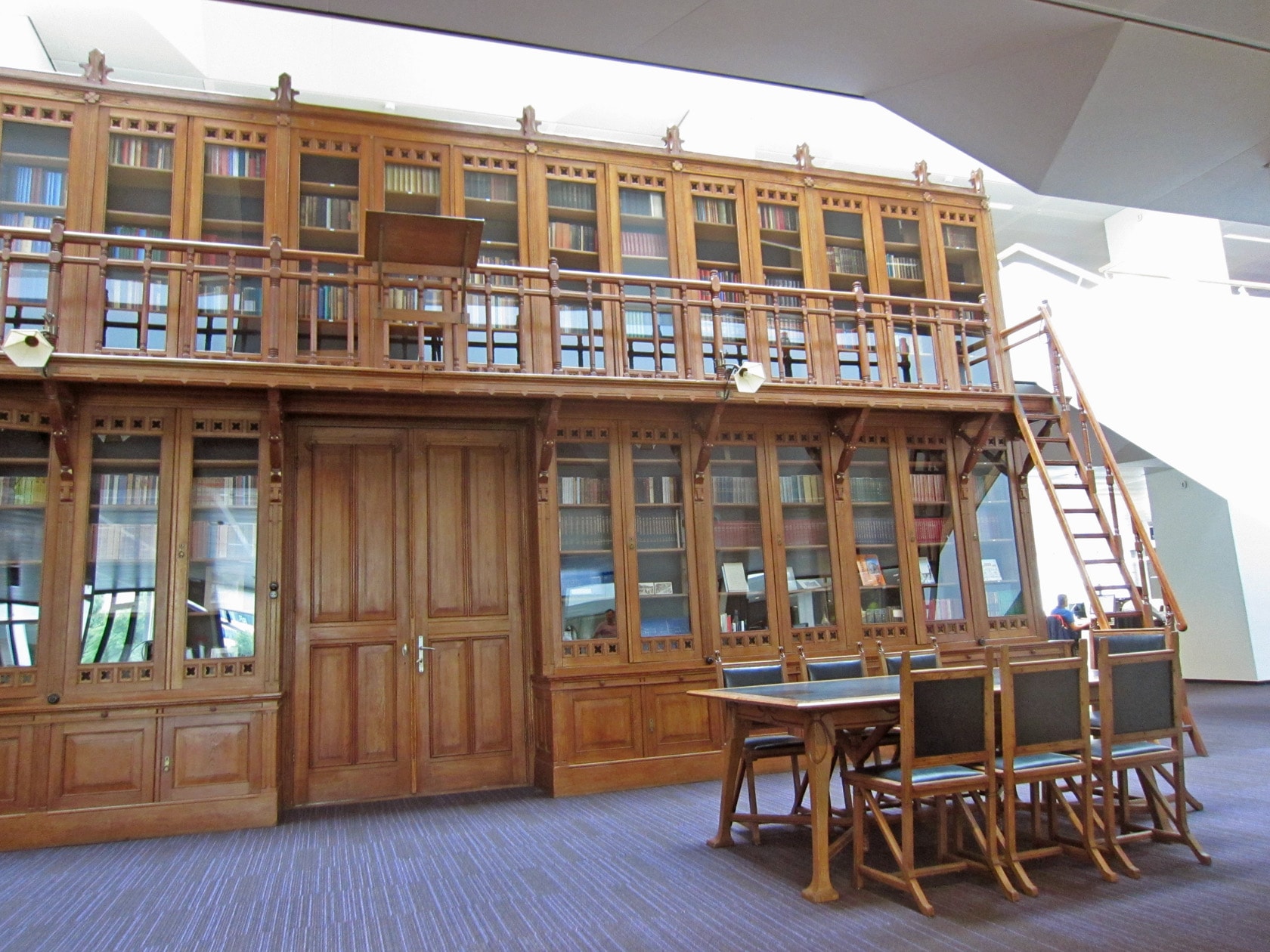 Historic library De Utrecht at a.s.r.